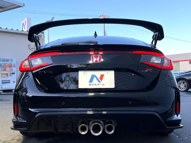 HONDA CIVIC HATCHBACK 2025 Image 31