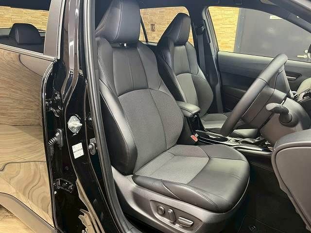 TOYOTA COROLLA CROSS HYBRID 2025 Image 31