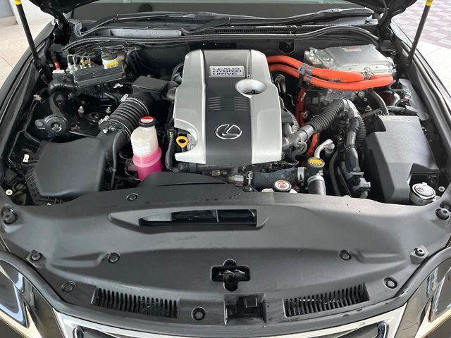 TOYOTA LEXUS IS300H 2015 Image 31