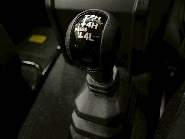 SUZUKI JIMNY 4WD 2020 Image 31