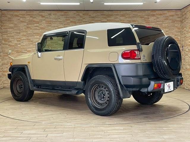 TOYOTA FJ CRUISER 4WD 2015 Image 31
