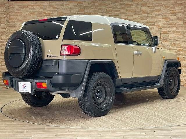 TOYOTA FJ CRUISER 4WD 2015 Image 31