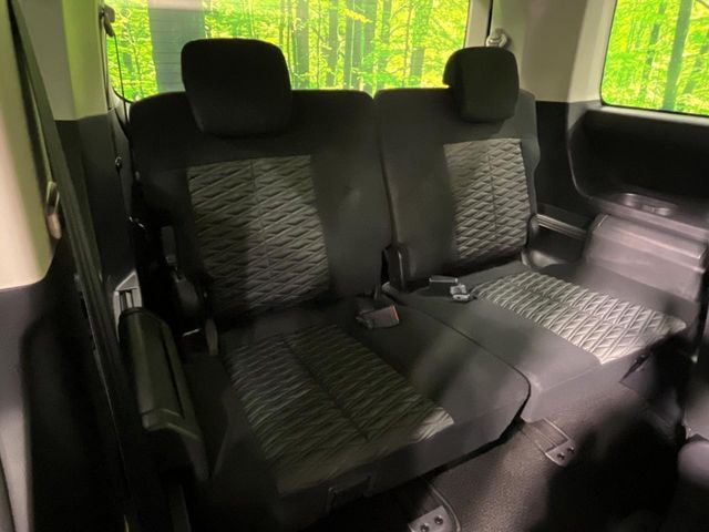 MITSUBISHI DELICA D:5 4WD 2024 Image 31