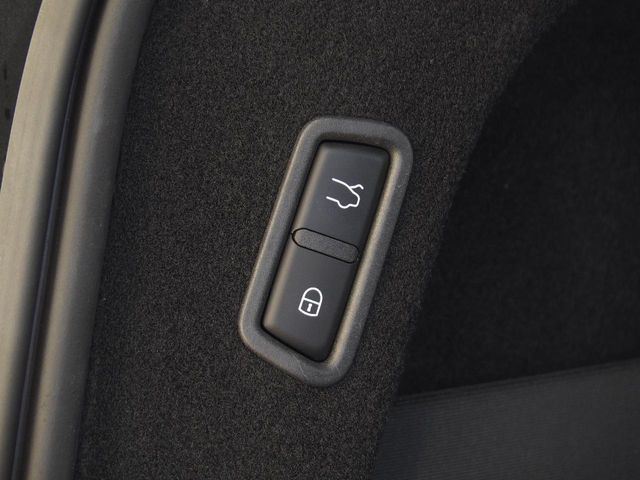 MASERATI LEVANTE 2018 Image 31