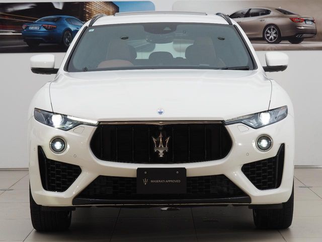 MASERATI LEVANTE 2018 Image 31