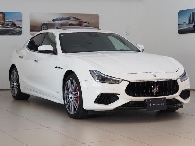 MASERATI GHIBLI SEDA 2018 Image 31