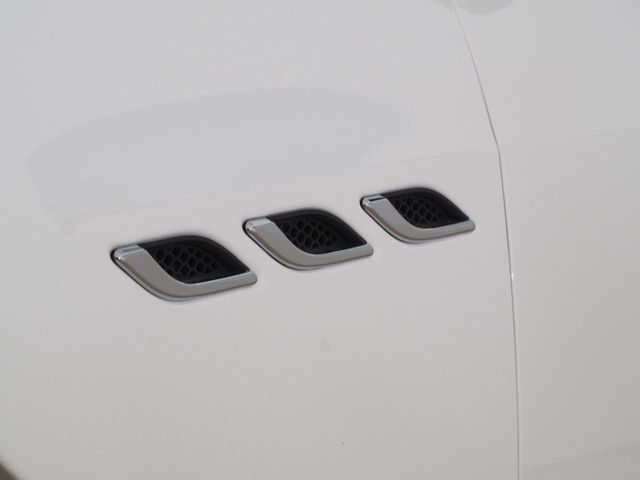 MASERATI GHIBLI SEDA 2018 Image 31