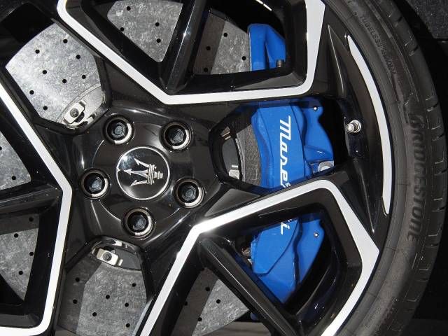 MASERATI MC20 2022 Image 31