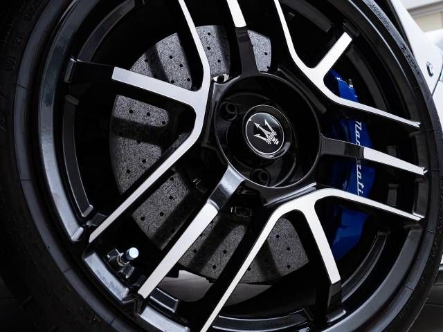 MASERATI MC20 2022 Image 31