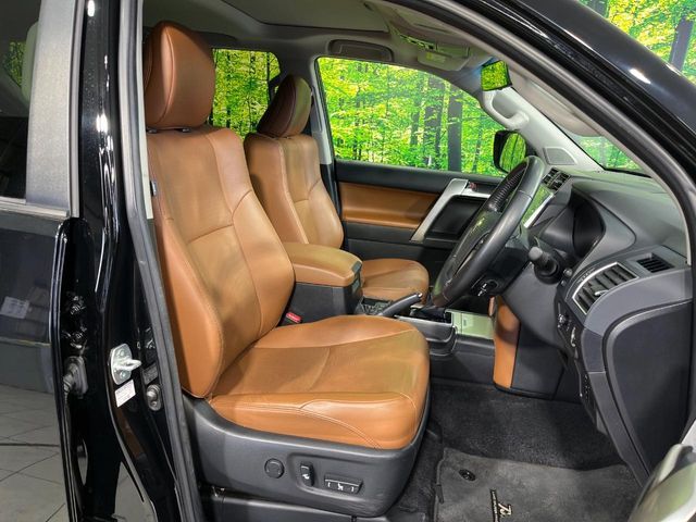 TOYOTA LANDCRUISER PRADO 2022 Image 31