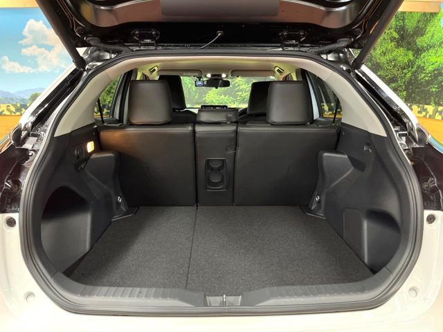 TOYOTA YARIS CROSS HYBRID 2022 Image 31