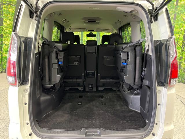 NISSAN SERENA  S-HYBRID 2017 Image 31