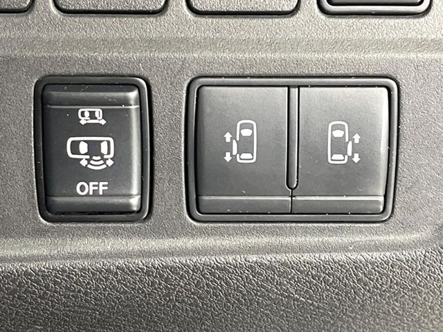 NISSAN SERENA  S-HYBRID 2018 Image 31