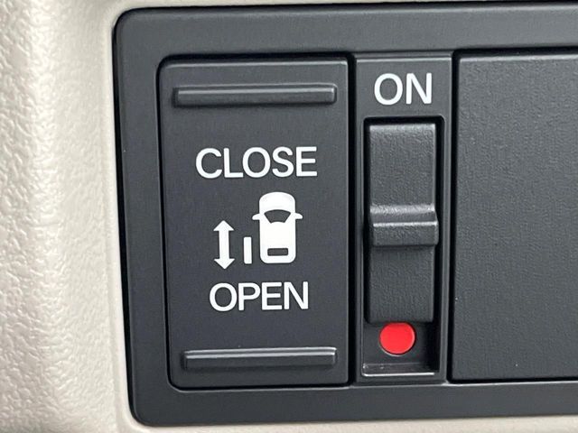 HONDA N BOX 2025 Image 31