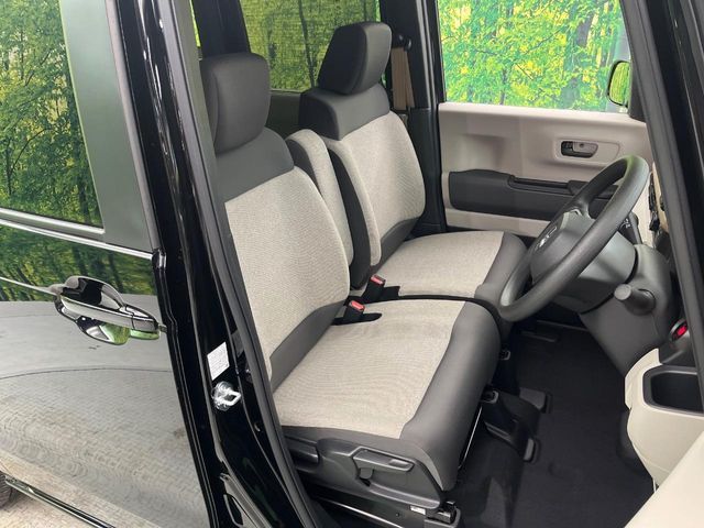 HONDA N BOX 2025 Image 31