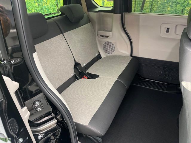 HONDA N BOX 2025 Image 31