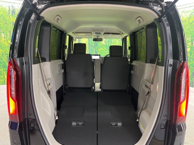 HONDA N BOX 2025 Image 31