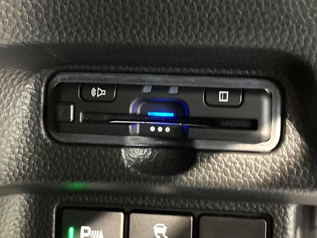 HONDA N BOX CUSTOM 2021 Image 31