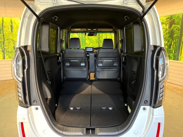 HONDA N BOX CUSTOM 2021 Image 31