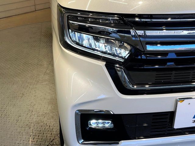 HONDA N BOX CUSTOM 2021 Image 31