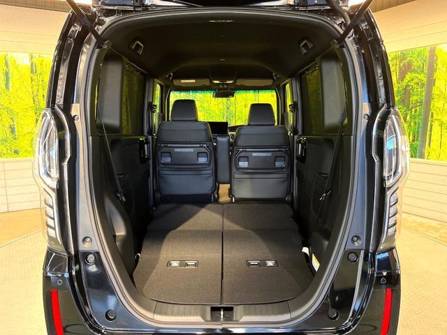 HONDA N BOX CUSTOM 2023 Image 31