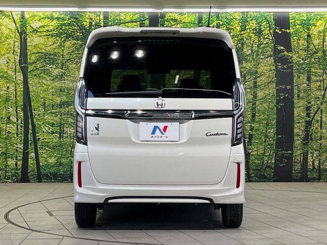 HONDA N BOX 2018 Image 31