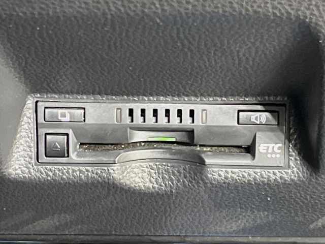 TOYOTA YARIS CROSS HYBRID 2023 Image 31