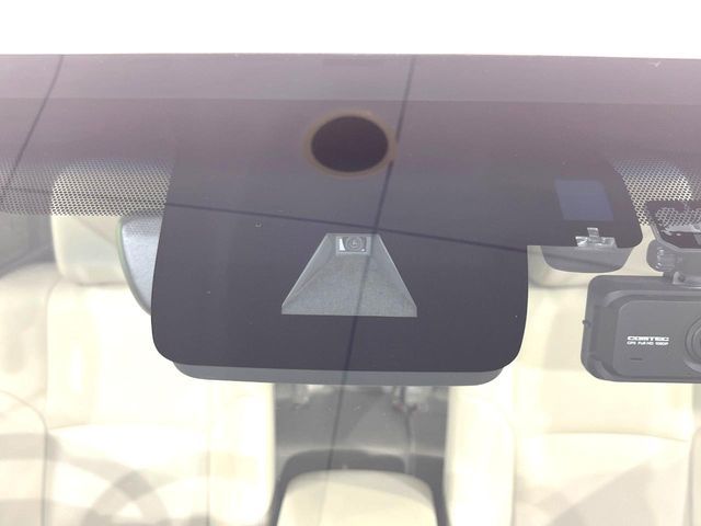 TOYOTA LANDCRUISER PRADO 2022 Image 31