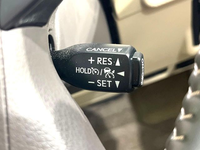 TOYOTA LANDCRUISER PRADO 2022 Image 31