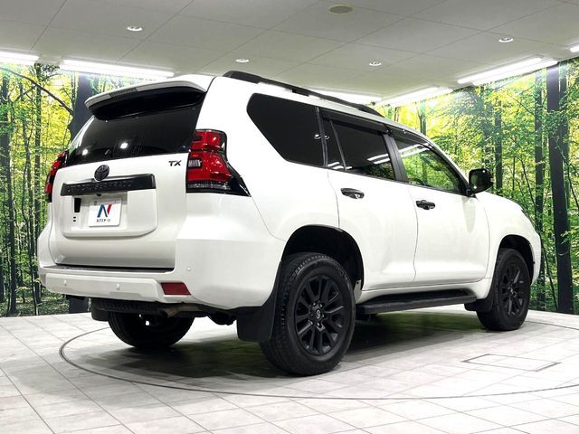 TOYOTA LANDCRUISER PRADO 2022 Image 31