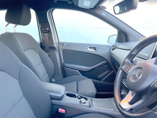 MERCEDES BENZ B CLAS 2016 Image 31