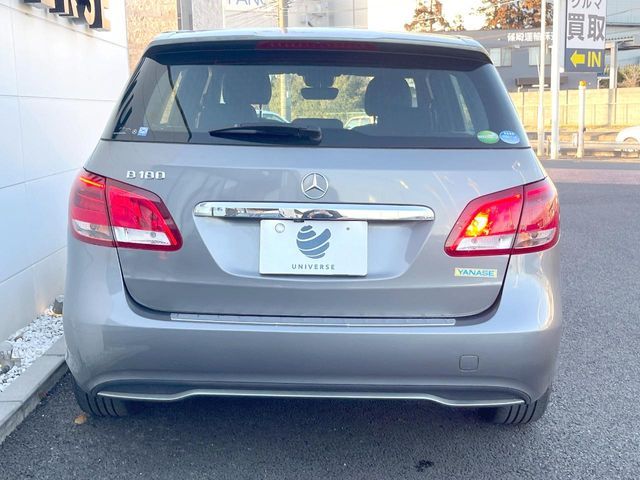 MERCEDES BENZ B CLAS 2016 Image 31