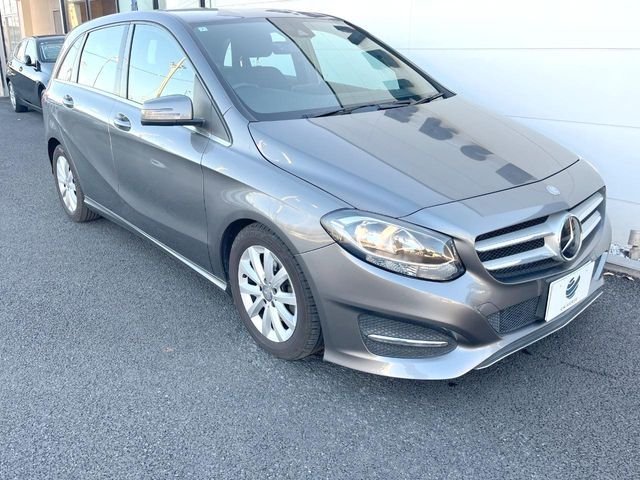 MERCEDES BENZ B CLAS 2016 Image 31