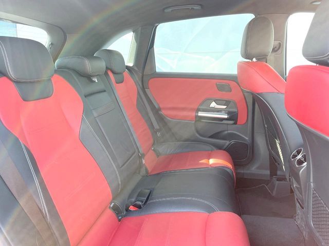 MERCEDES BENZ B CLAS 2019 Image 31