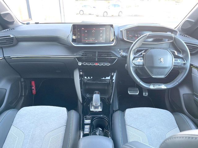 PEUGEOT 208 2020 Image 31