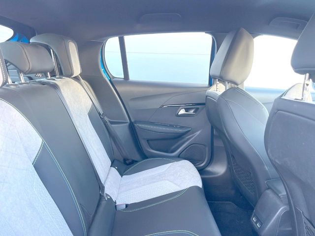 PEUGEOT 208 2020 Image 31