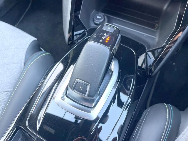 PEUGEOT 208 2020 Image 31