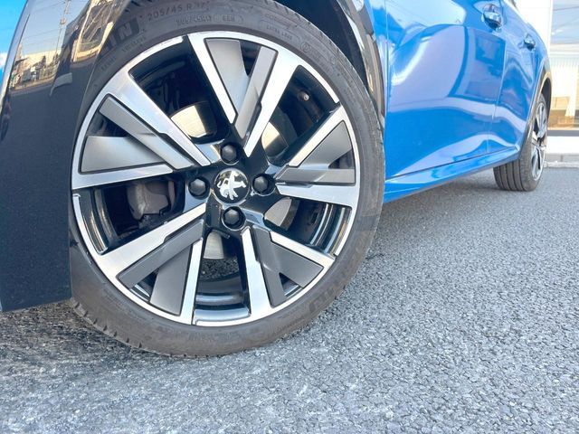 PEUGEOT 208 2020 Image 31