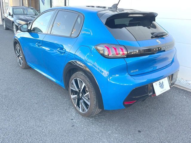 PEUGEOT 208 2020 Image 31