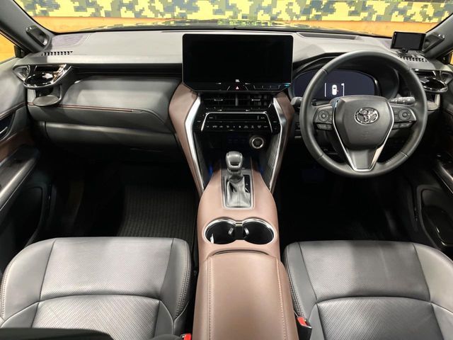 TOYOTA HARRIER 2WD 2024 Image 31