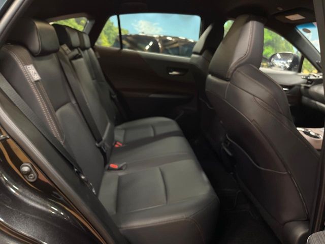 TOYOTA HARRIER 2WD 2024 Image 31