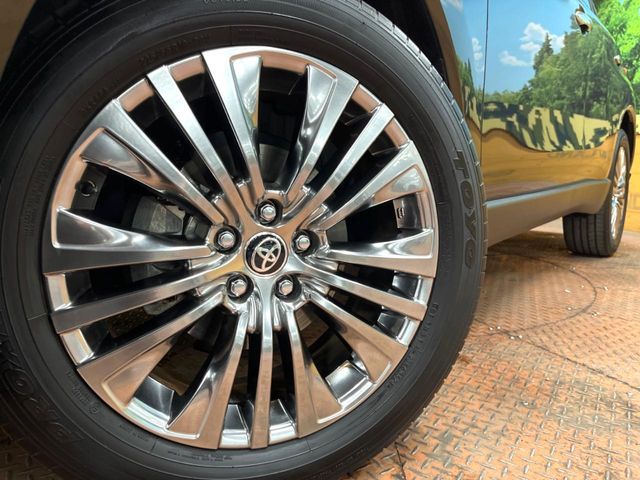 TOYOTA HARRIER 2WD 2024 Image 31