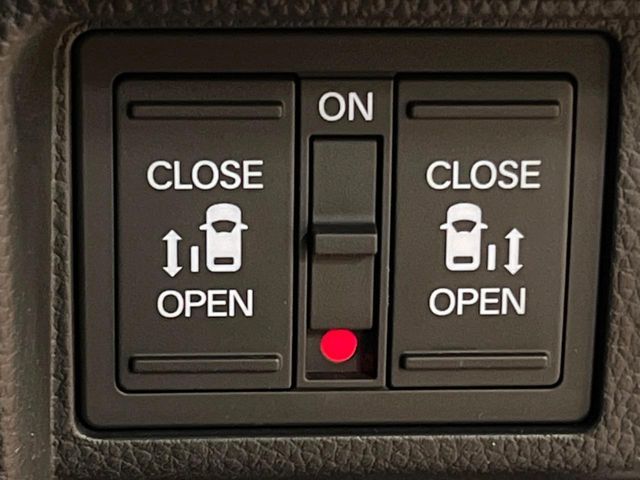 HONDA STEPWAGON E:HEV SPAD 2022 Image 31