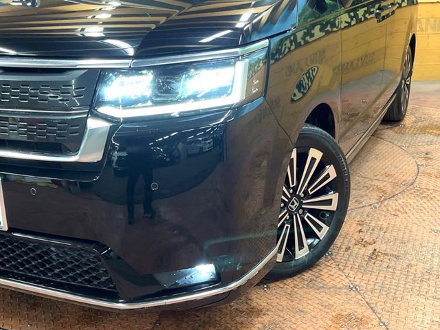 HONDA STEPWAGON E:HEV SPAD 2022 Image 31