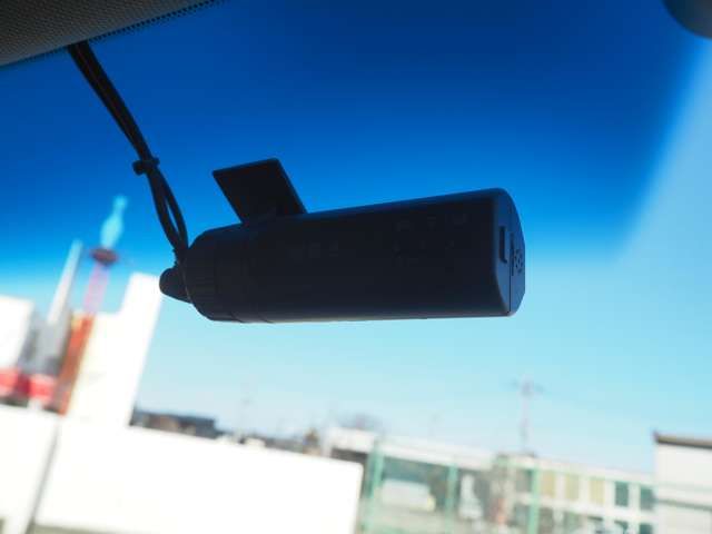 NISSAN FUGA HYBRID 2015 Image 31