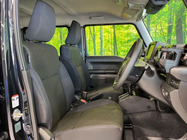 SUZUKI JIMNY NOMADE 2025 Image 31