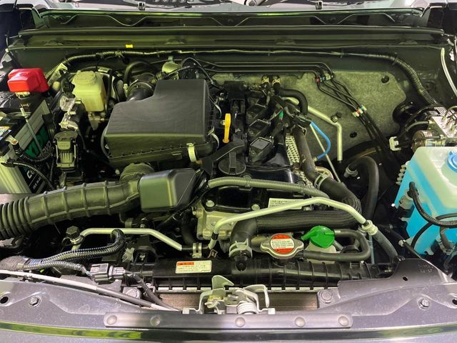 SUZUKI JIMNY NOMADE 2025 Image 31