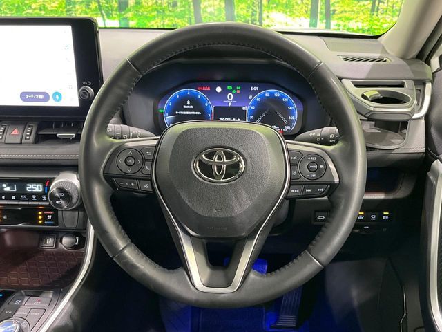 TOYOTA RAV4 4WD 2023 Image 31