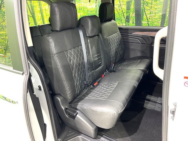 MITSUBISHI DELICA D:5 4WD 2024 Image 31