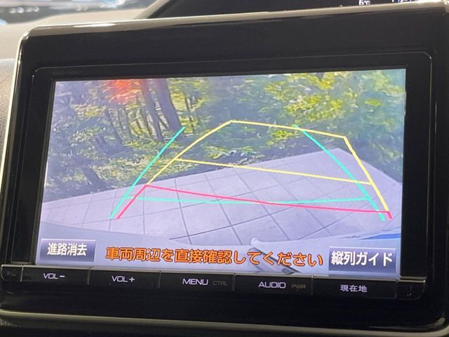 TOYOTA VOXY HYBRID 2015 Image 31